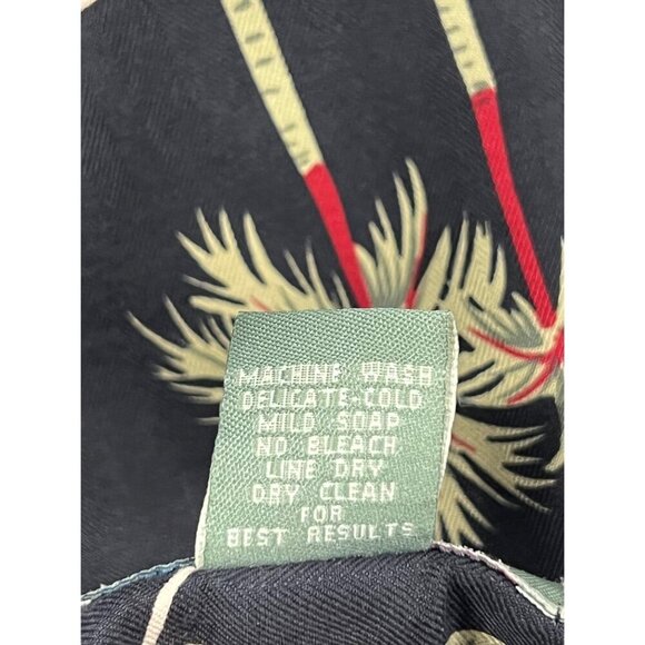 Hilo Hattie Men Hawaiian Shirt Medium M Black Tropical Palm Tree Silk X-Mas EUC - Picture 8 of 8